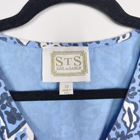 Sail To Sable XS Blue White Floral Print Mini Dress Puff Sleeves Fit and Flare - Picture 8 of 9